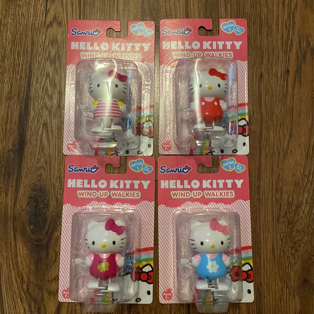 Hello Kitty Wind-up Walkies